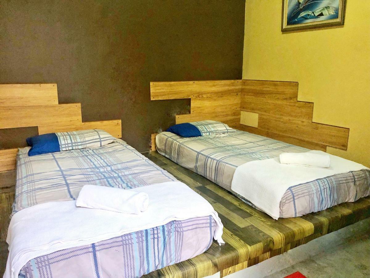 Kawan Kawan Guest House Malacca Bagian luar foto